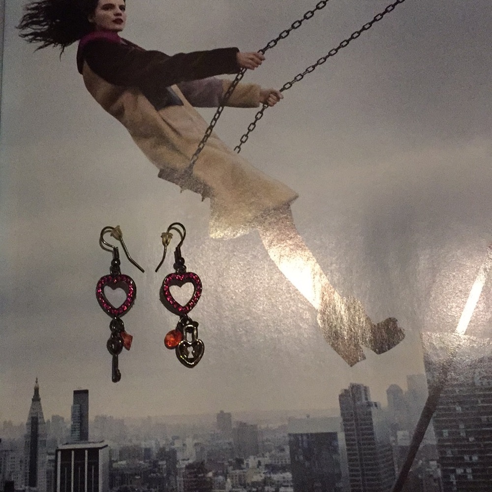 EARRINGS - Picture 7 of 11